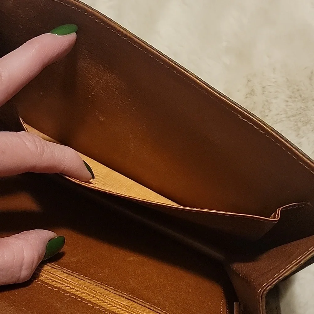 Louis Vuitton Brown Monogram Pochette Dam Clutch - Picture 6 of 13